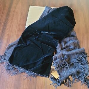 Black DKNY SCARF with other Super Soft Scarf